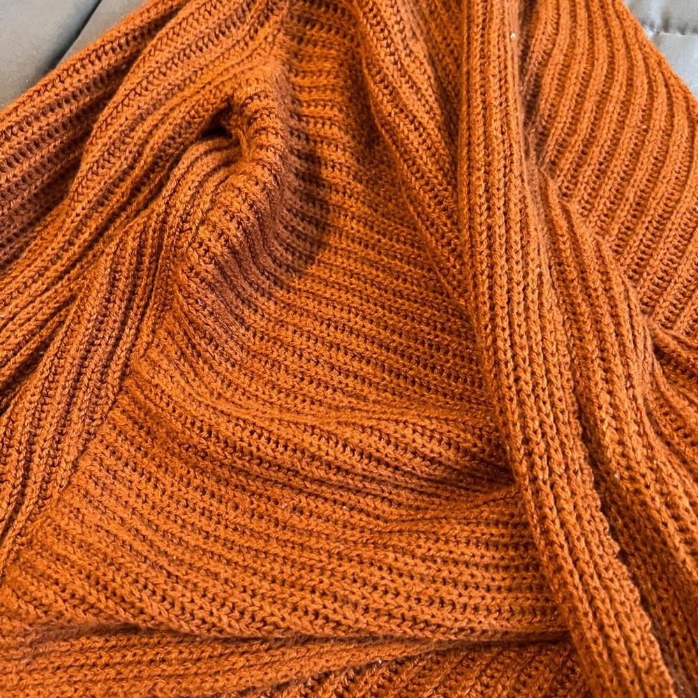 Light sweater - Picture 4 of 4